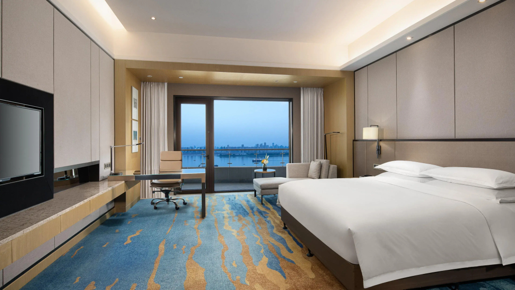InterContinental Wuhan by IHG - 3