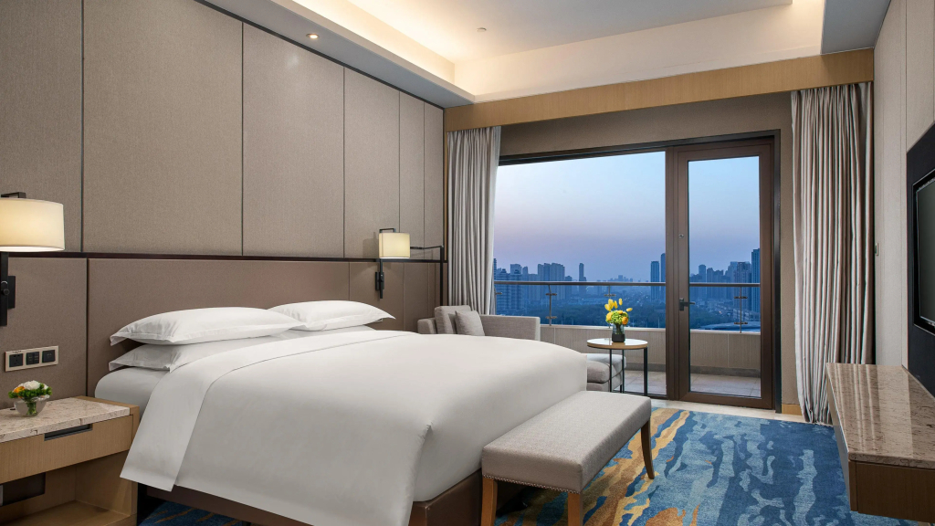 InterContinental Wuhan by IHG - 5