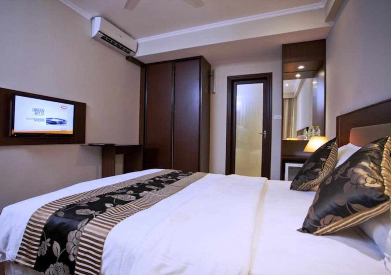 Kaani Beach Hotel - 2