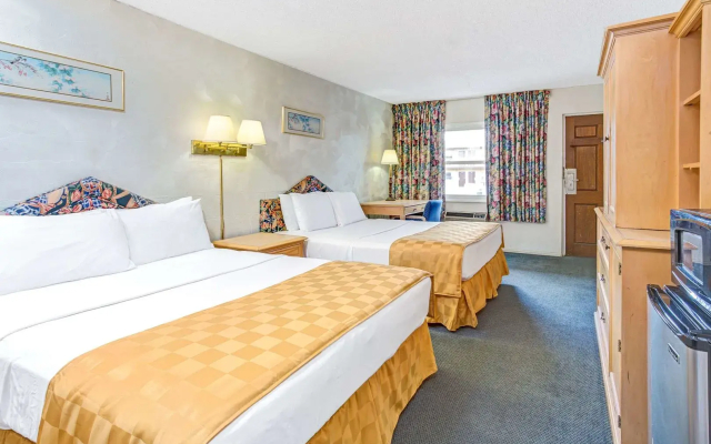 Knights Inn Kissimmee - 2