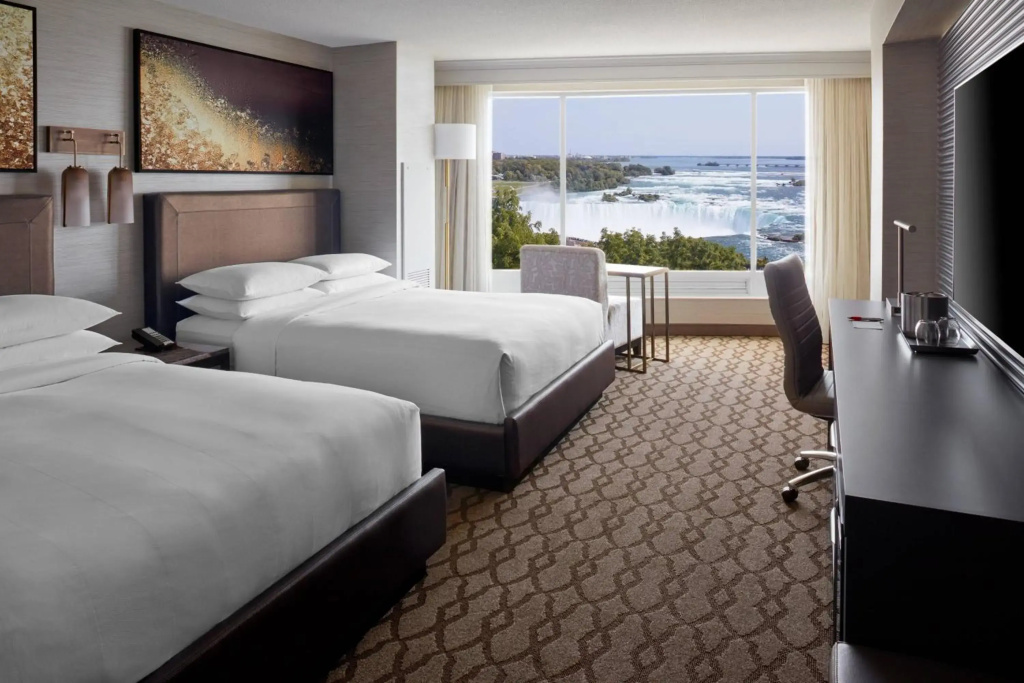 Marriott Niagara Falls Fallsview Hotel & Spa - 4