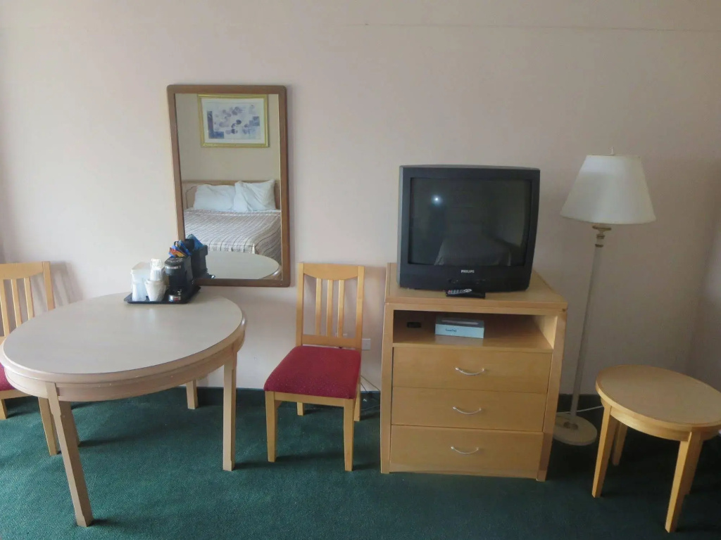 Niagara's Best Inn - 3