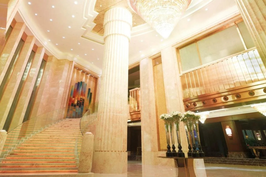 Optics Vally Kingdom Plaza - 2