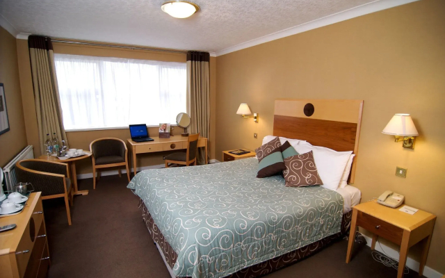 Queens Hotel & Spa Bournemouth - 5