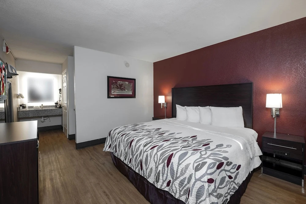Red Roof Inn Gulf Shores - 3