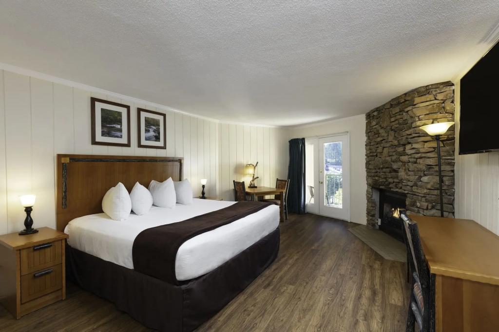 River Terrace Resort & Convention Center - 4