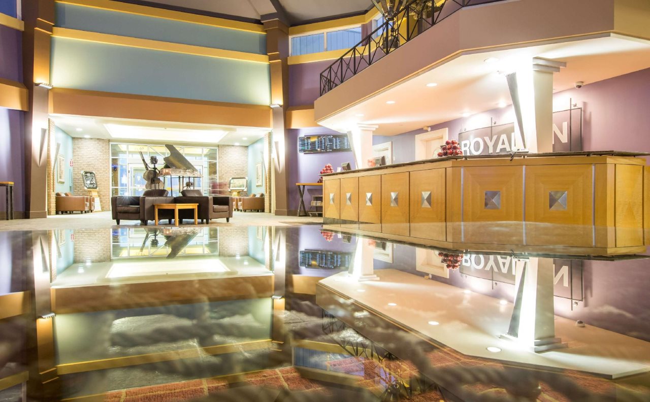 Royal Hotel Edmonton Airport, Trademark Collection by Wyndham - 2