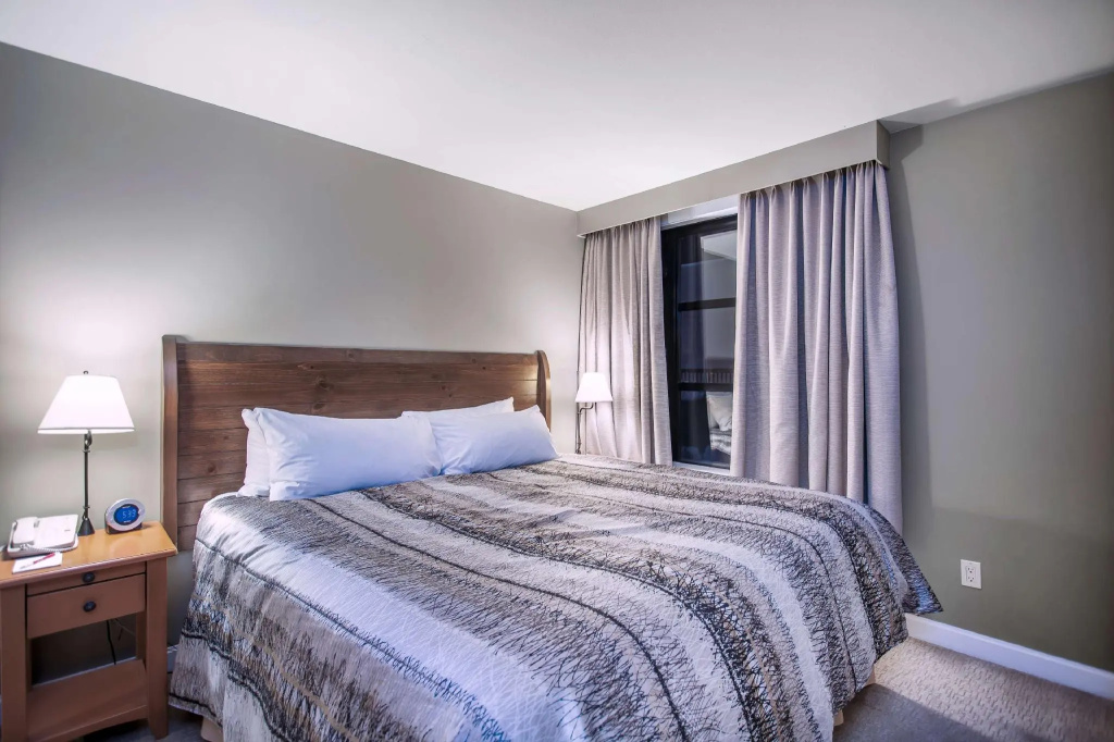 Sundial Hotel - 3