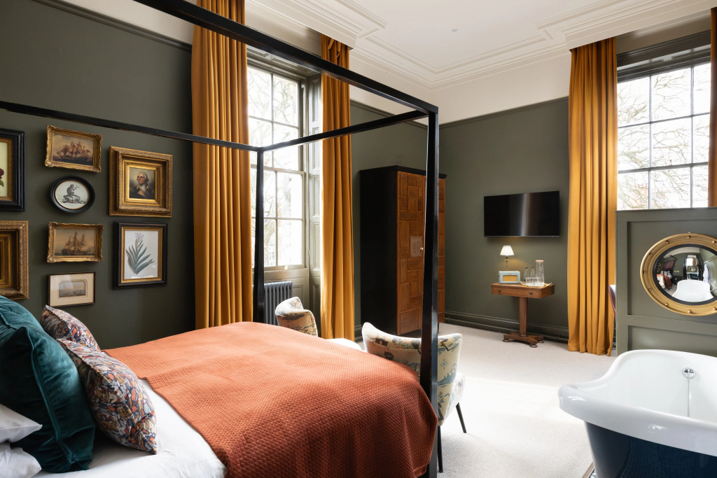 The Churchill Hotel - 3