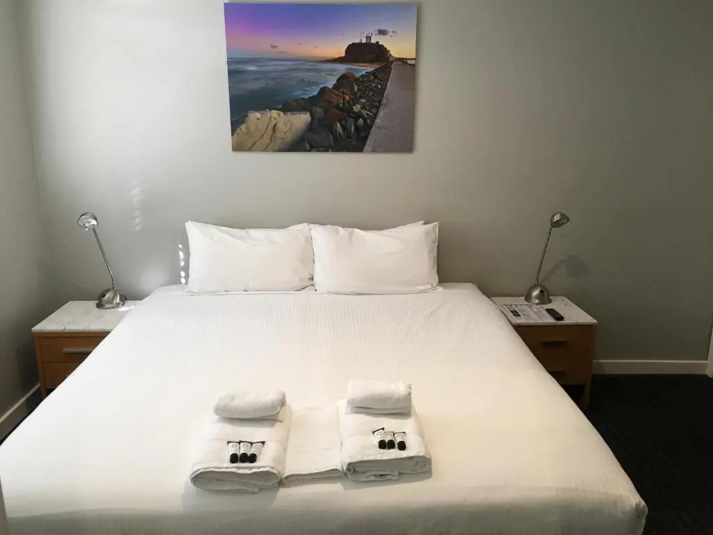 The Premier Hotel - 4