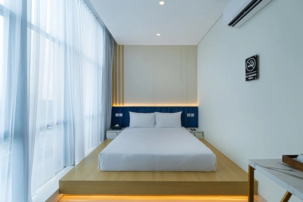 The Risman Hotel - 4