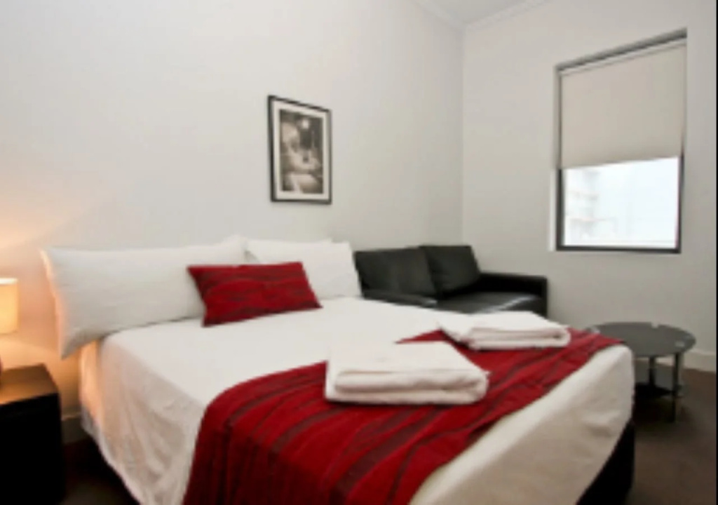 The Star Apartments - 4