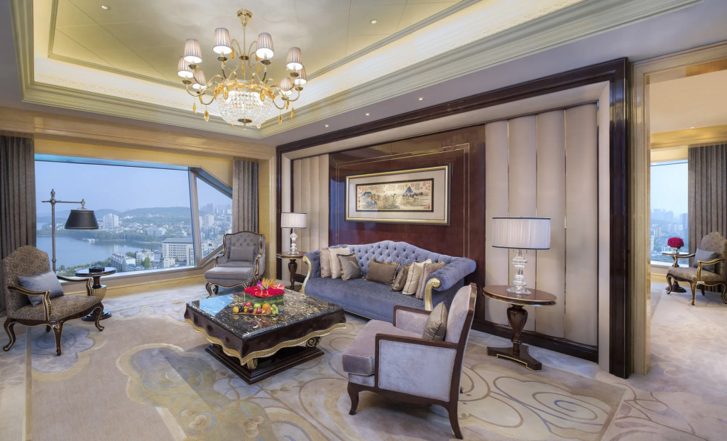 Wanda Reign Wuhan - 3