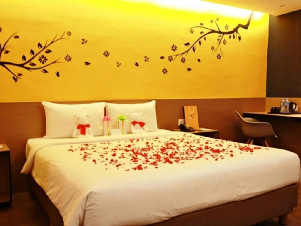 Yellow Bee Tangerang - 4