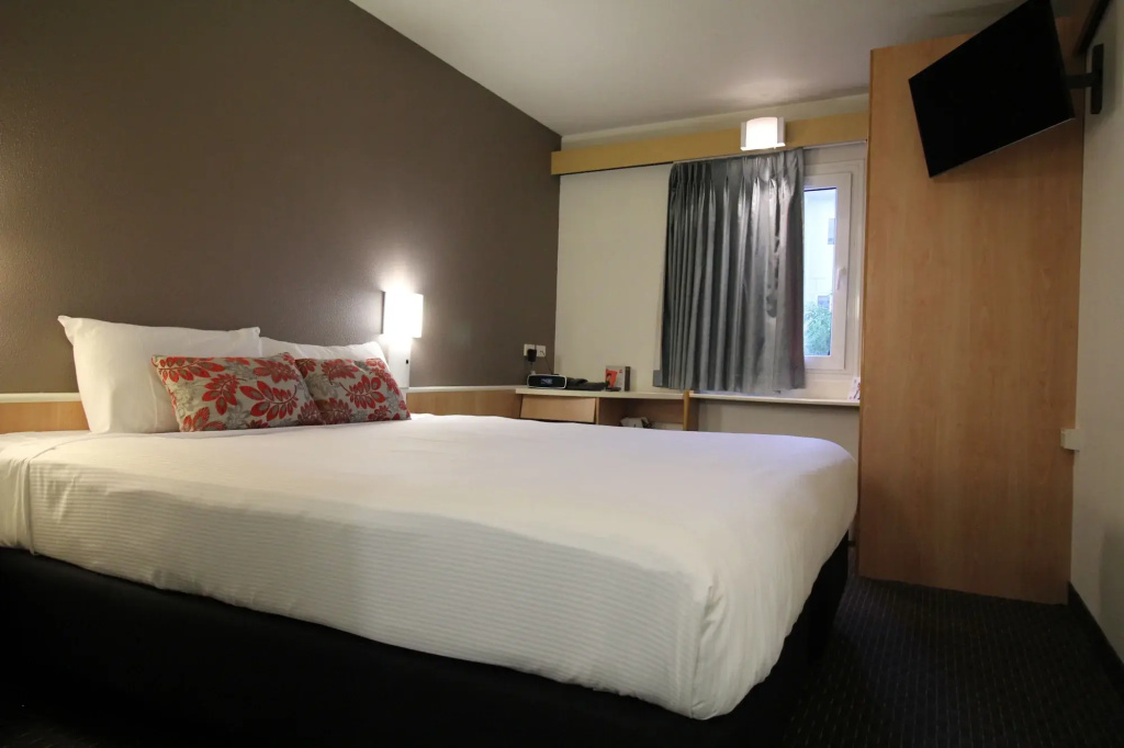 ibis Newcastle - 4
