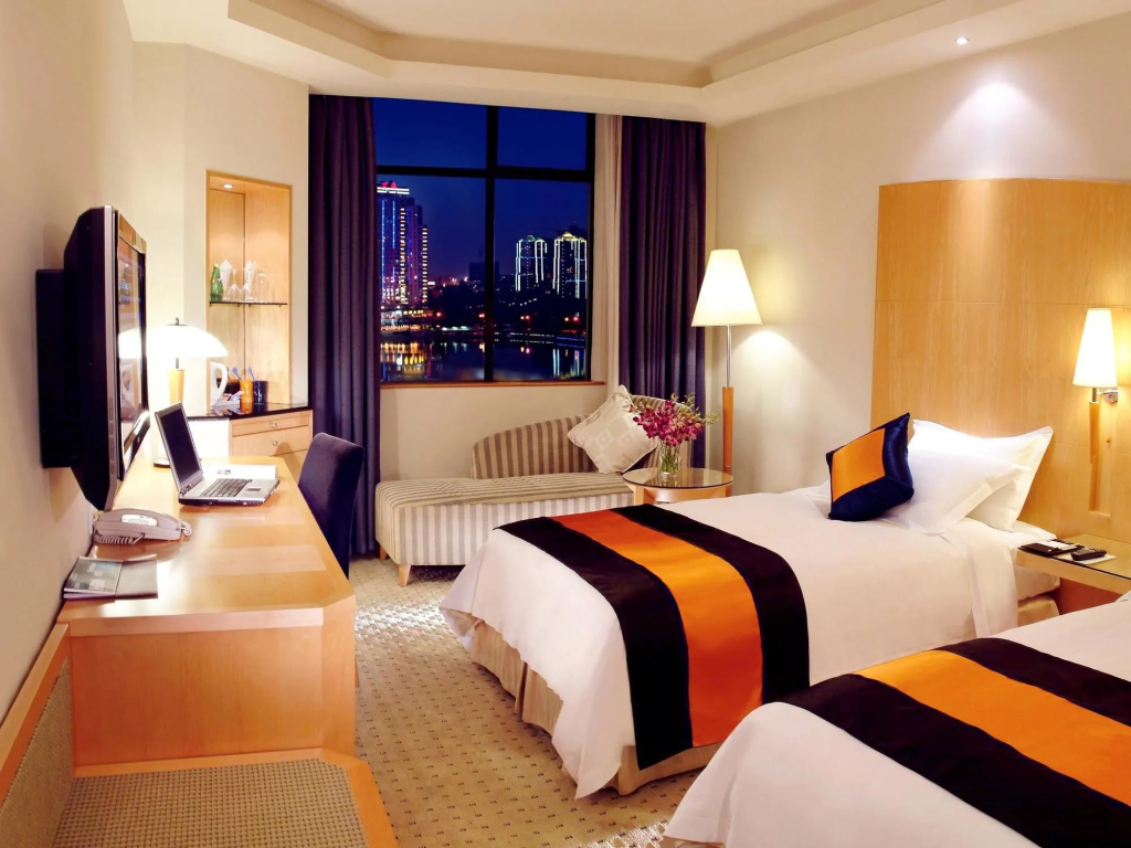 voco Wuhan Xinhua by IHG - 5