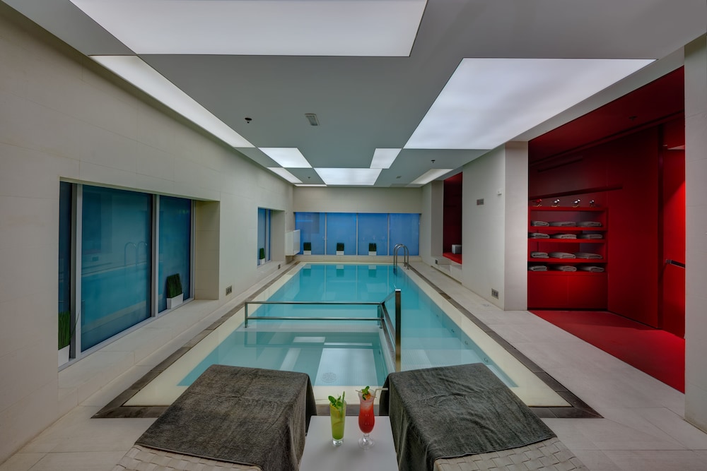 72 By Hues Hotel Sharjah - 2