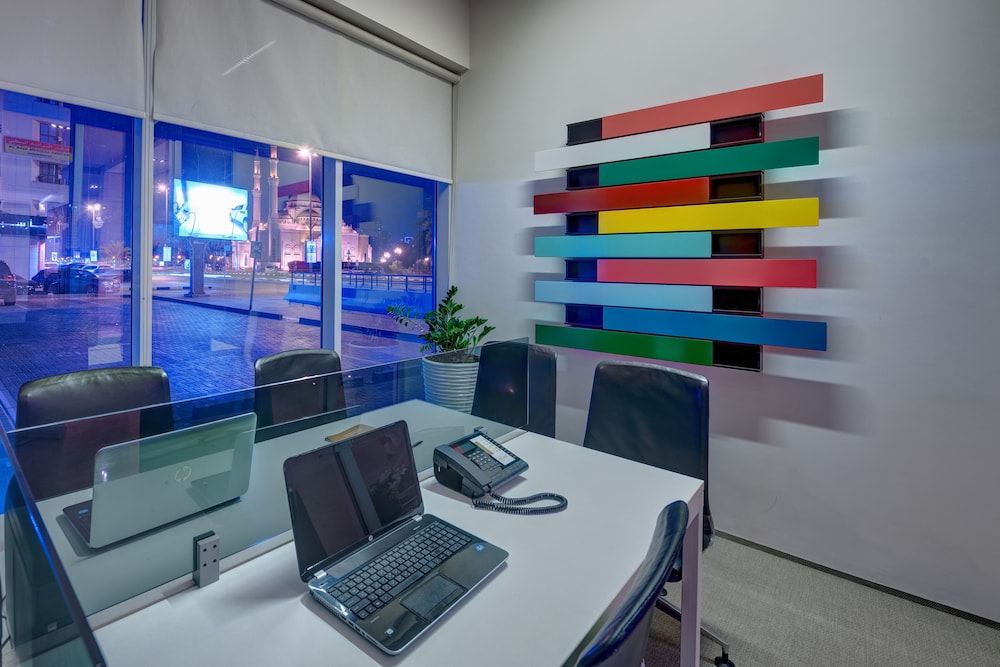 72 By Hues Hotel Sharjah - 3