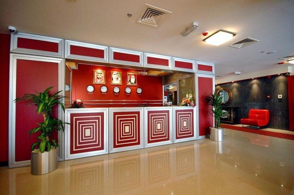 Golden Square Suites - 5