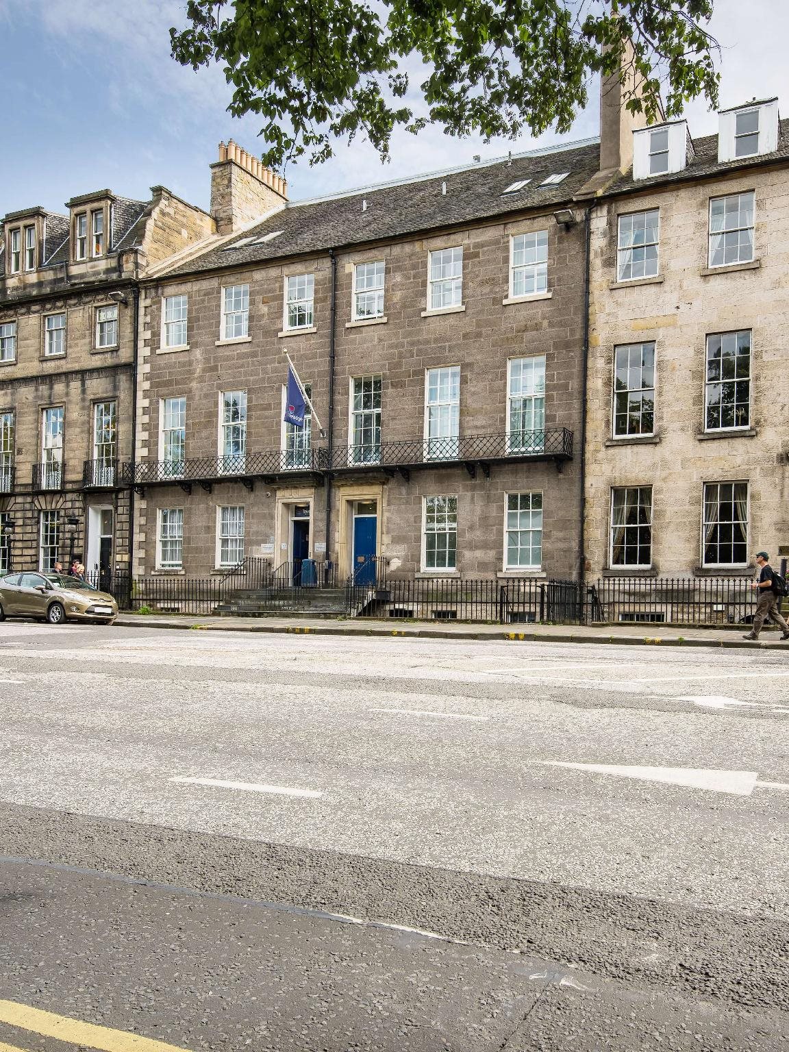 Travelodge Edinburgh Central Queen Street Hotel - 5