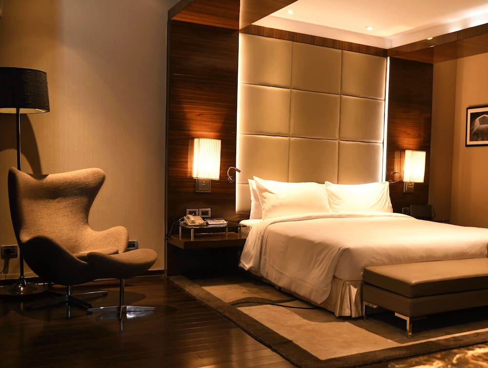 Radisson Blu Plaza Delhi - 3